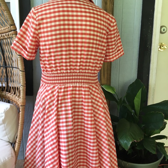 1950’s Inspired Dress - Picture 2 of 6
